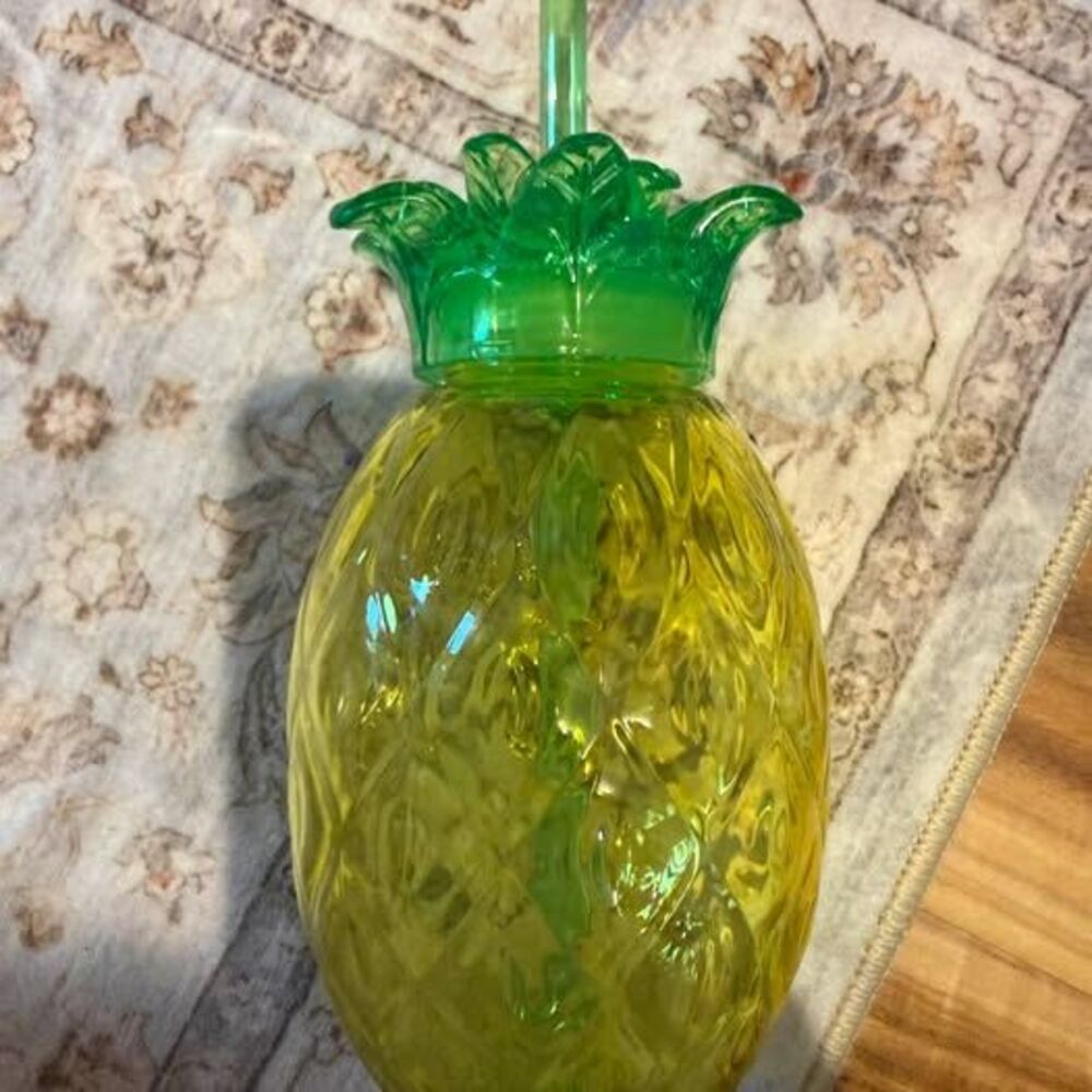 Pineapple Shaped Plastic Tumbler with Straw